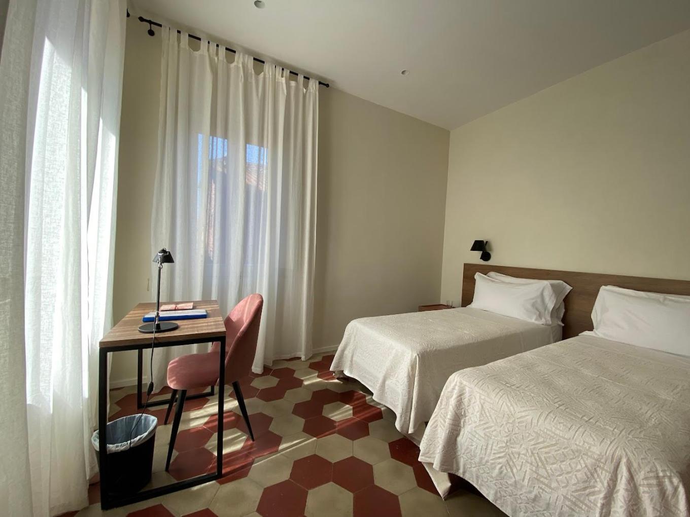 Amirooms Affittacamere Сиена Екстериор снимка